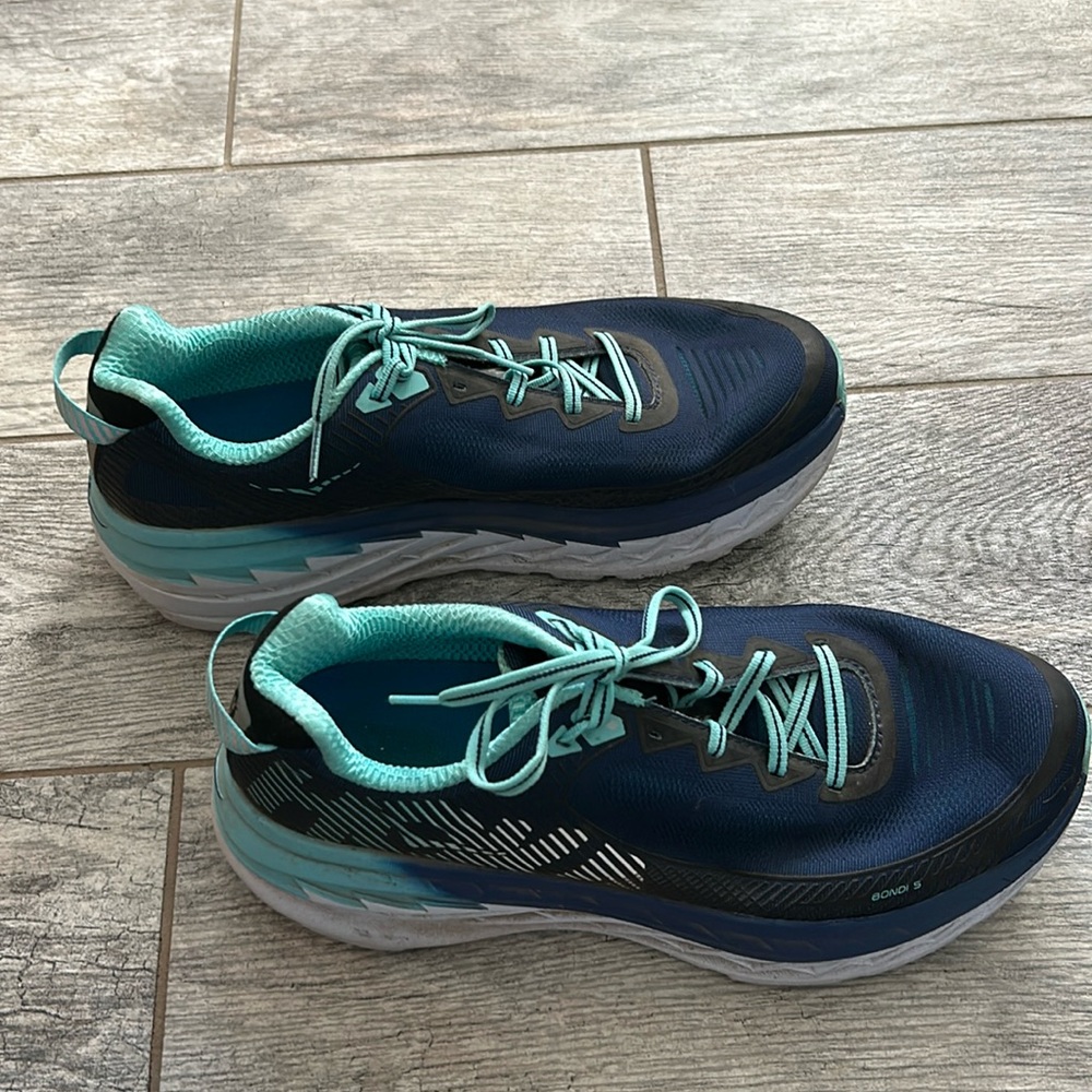 Hoka Bondi 5/ size 11